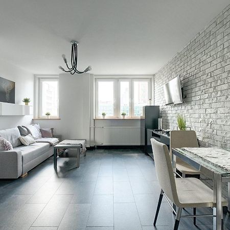 Apartamenty Sliska 10 Varsovie Extérieur photo
